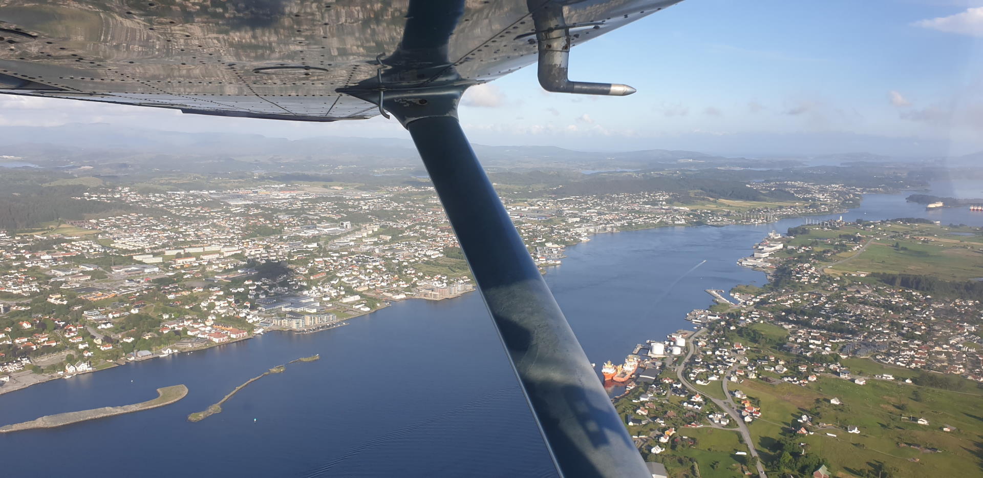 Flying over Karmsundet