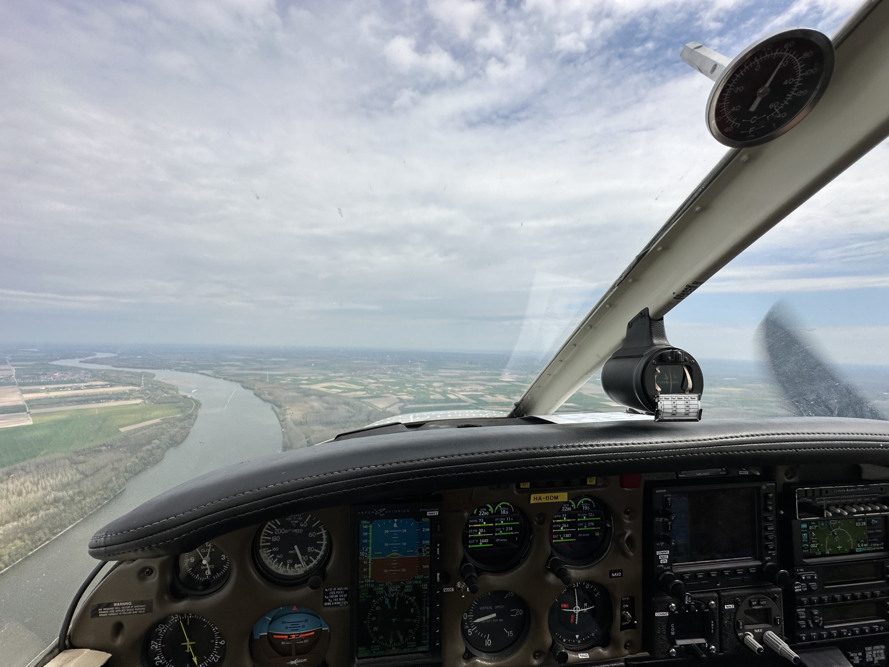 How a Piper Seminole Constant Speed Propeller Works