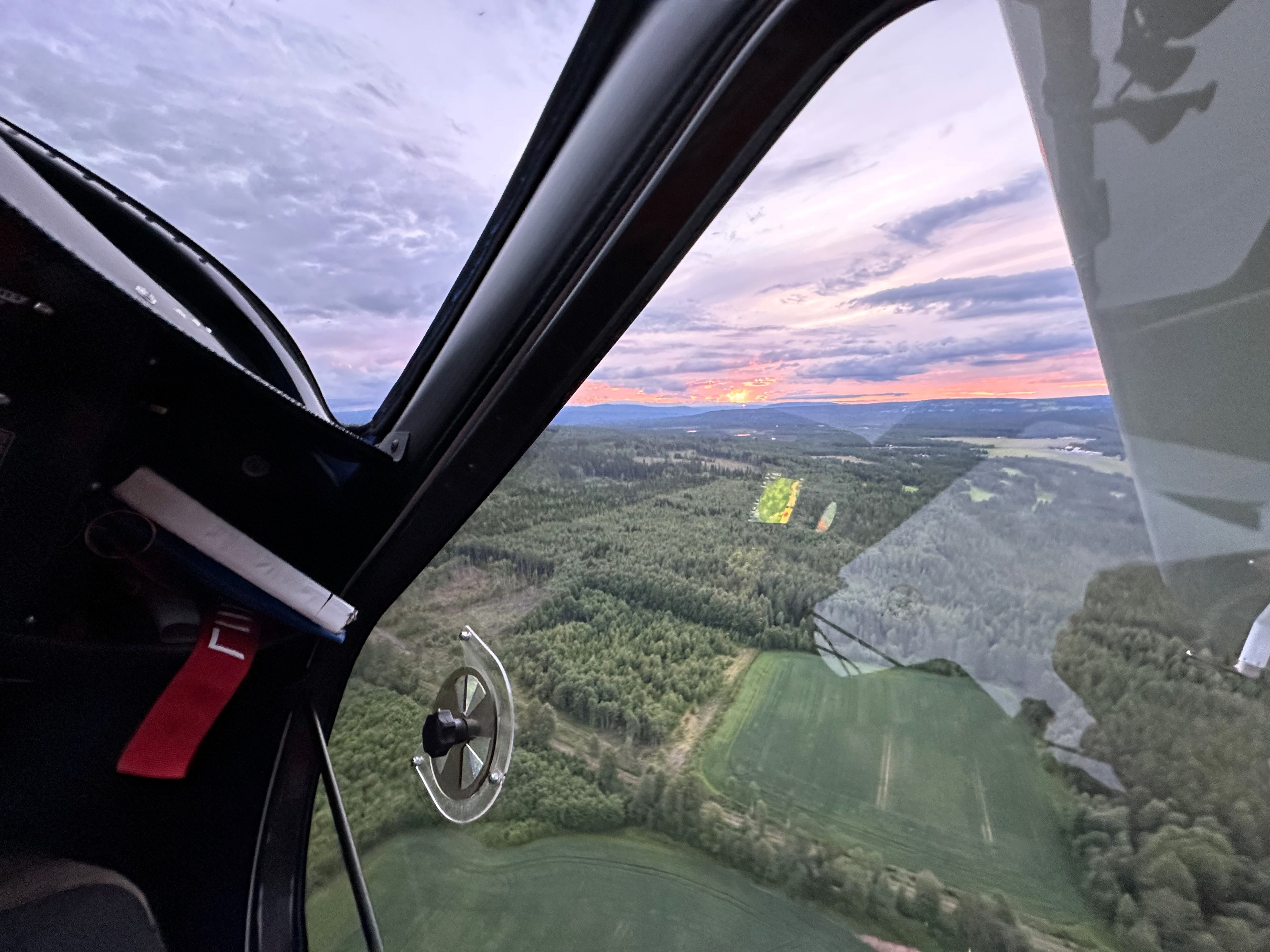 Solnedgang i elflyet