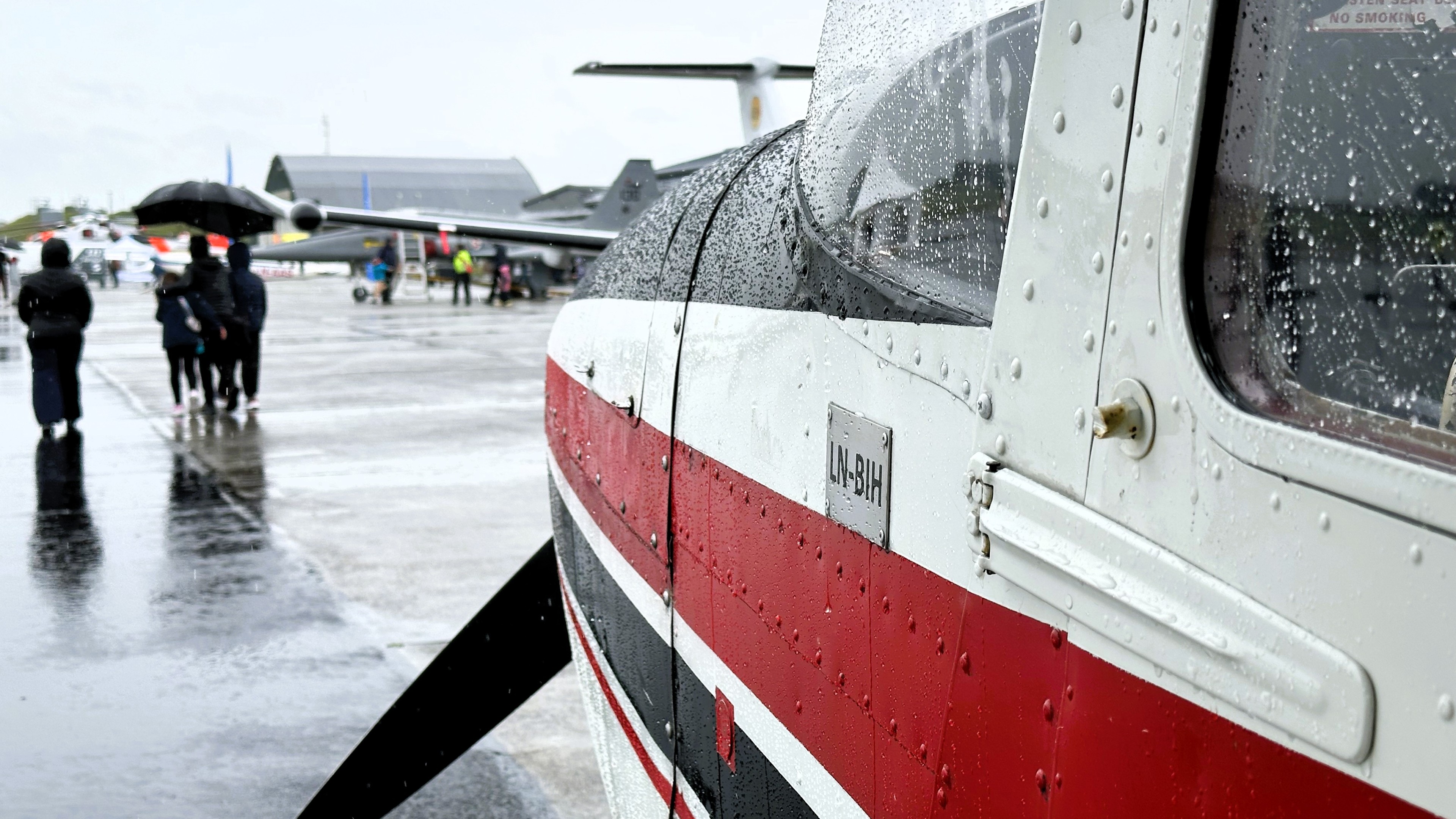 LN-BIH på Sola Airshow